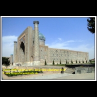 16815 15057 Registan Platz Samarkand Usbekistan 2010.jpg
